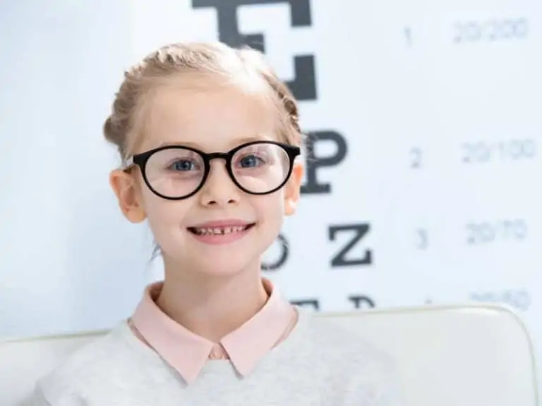 Очите на децата: съвети за защита и добро зрение