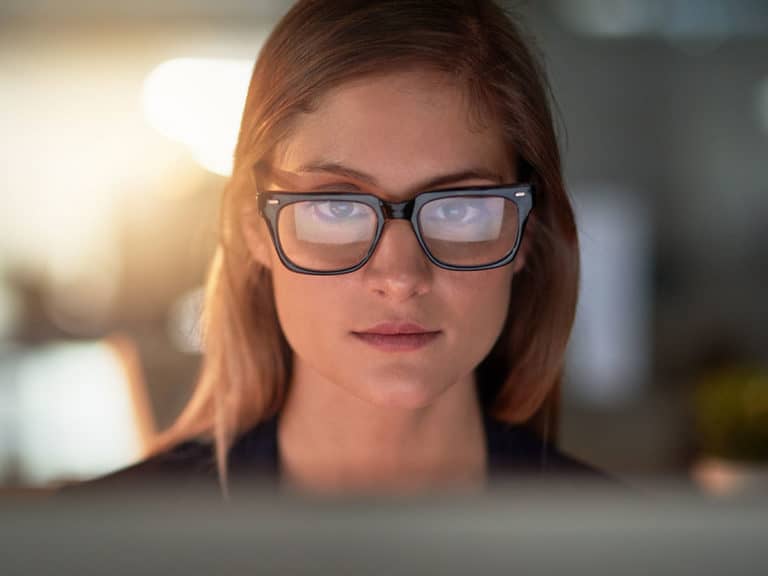 Помагат ли очилата за компютър